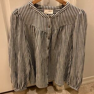 Universal Thread Button Down Shirt.